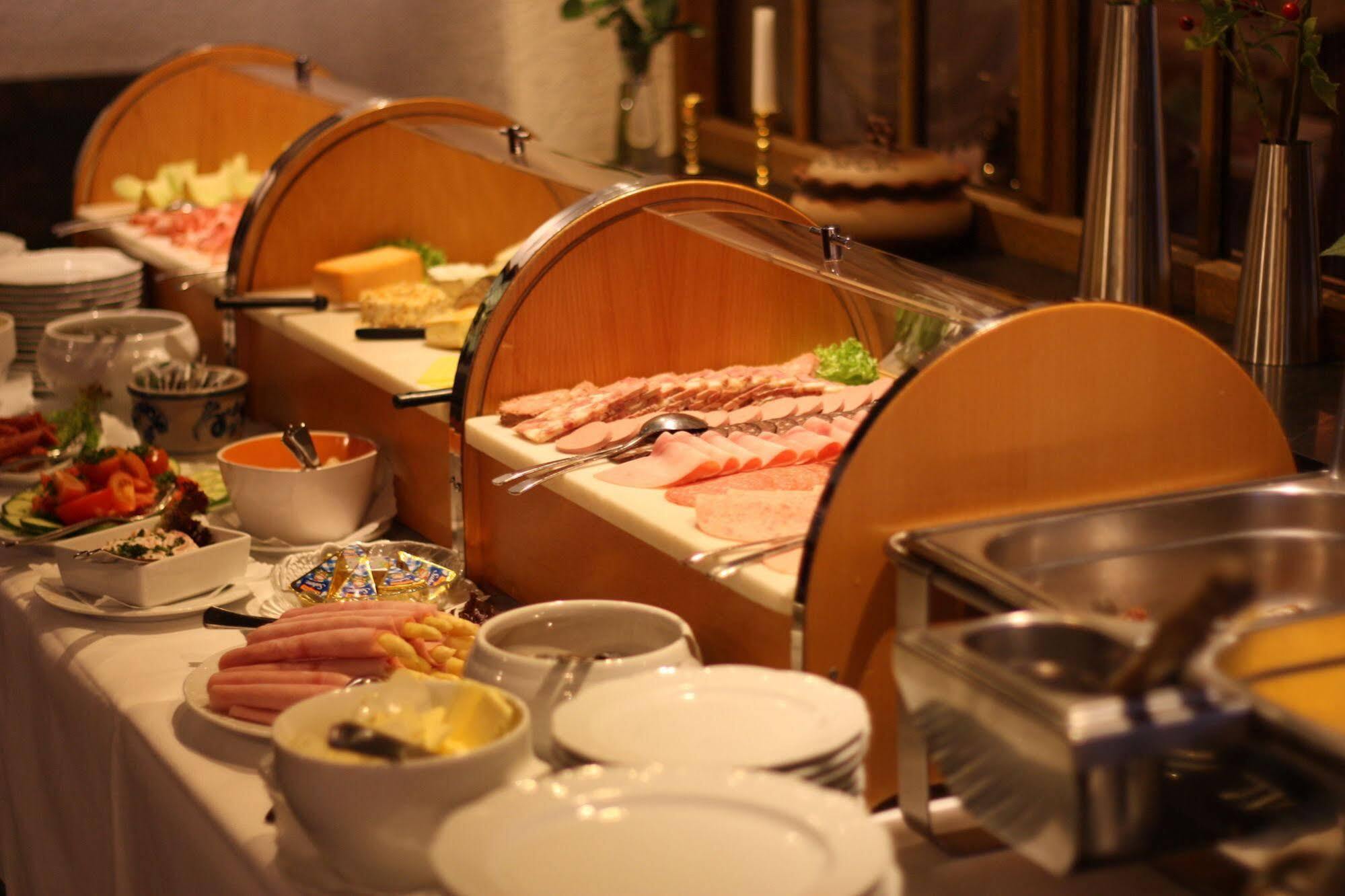 Hotel Hanses-Braeutigam Schmallenberg Ngoại thất bức ảnh